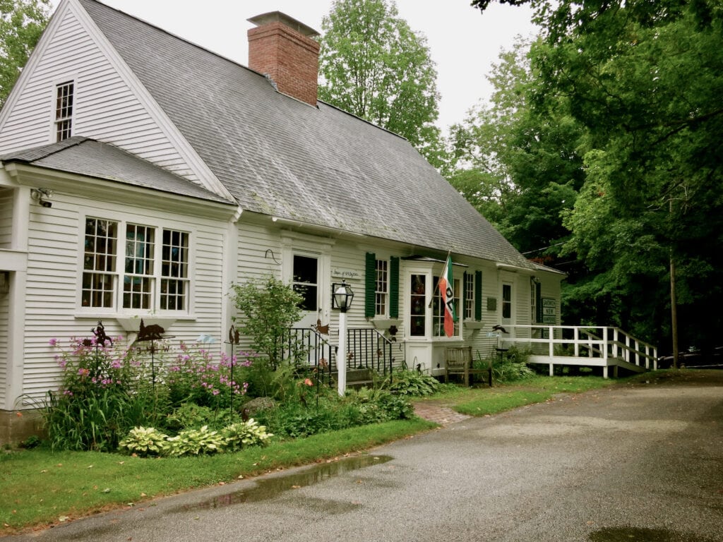 League of NH Craftsmen's original store