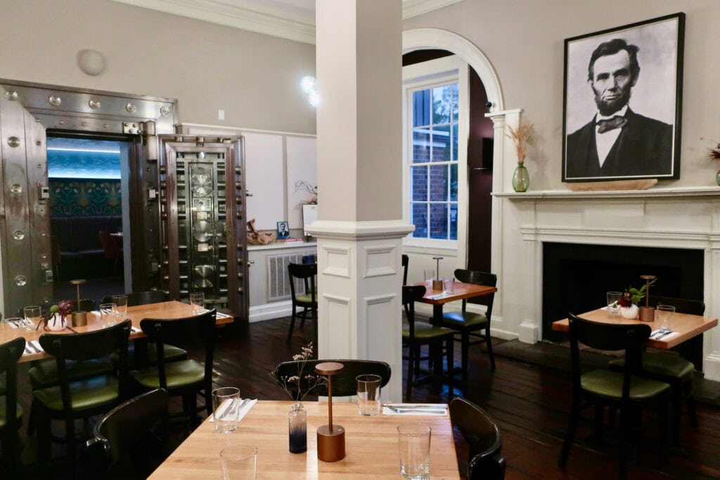 Interior of Foode Restaurant Fredericksburg VA