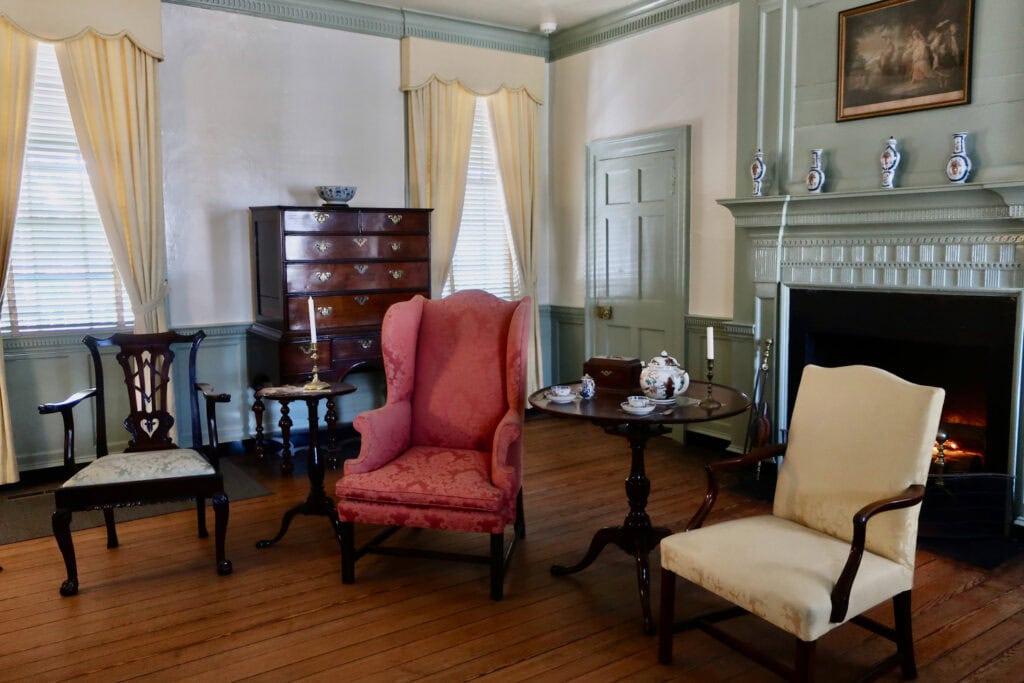 Mary Washington House Museum interior with her original tea pot and cups, Fredericksburg VA