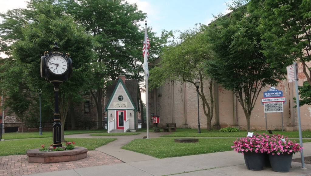 Medina NY Visitor's Center